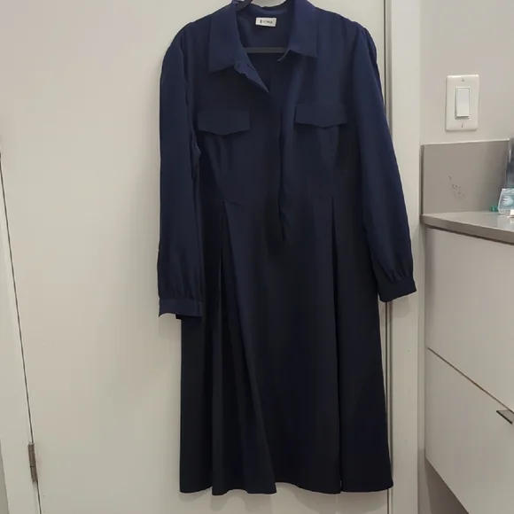 LilySilk Long Sleeve Navy Dress 100% Silk - Picture 2 of 8